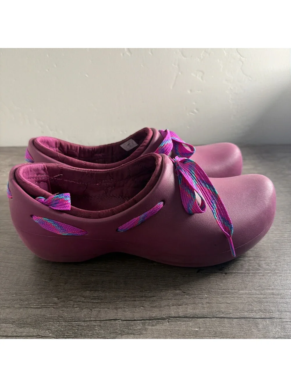 Crocs Tilda Dutch Clog Style Quilted Lining Women's Size 9 Folksy Purple Boho